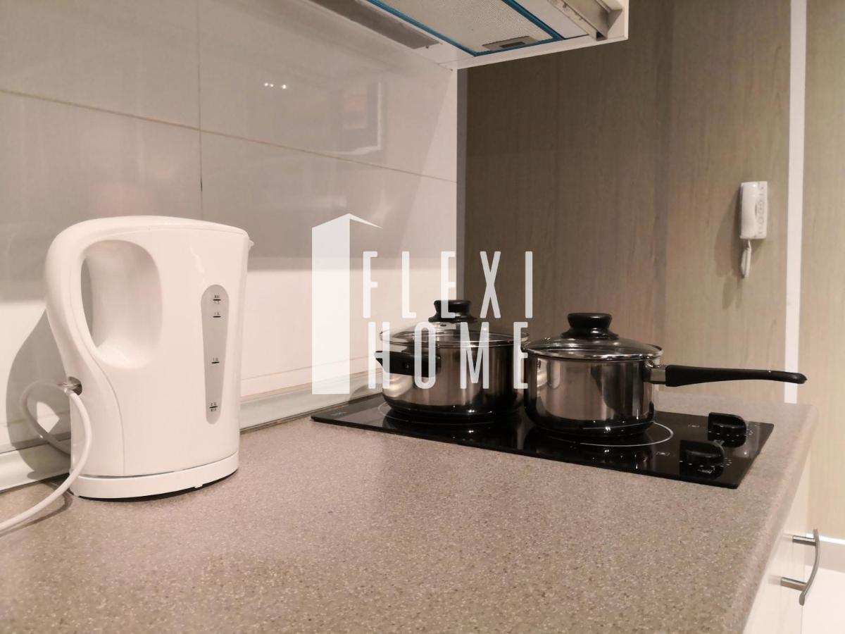 Free Streaming Services-Designed Studio Home At Cybersquare, Cyberjaya By Flexihome-My Zewnętrze zdjęcie